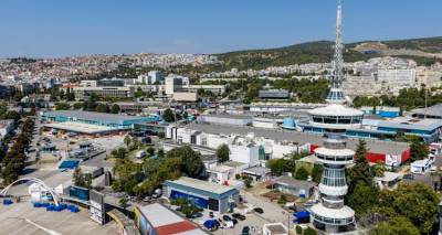 &Sigma;&epsilon; &alpha;&sigma;&tau;&upsilon;&nu;&omicron;&mu;&iota;&kappa;ό &kappa;&lambda;&omicron;&iota;ό &eta; &Theta;&epsilon;&sigma;&sigma;&alpha;&lambda;&omicron;&nu;ί&kappa;&eta; &gamma;&iota;&alpha; &tau;&eta;&nu; 90ή &Delta;&Epsilon;&Theta;, &pi;ά&nu;&omega; &alpha;&pi;ό 3.500 &alpha;&sigma;&tau;&upsilon;&nu;&omicron;&mu;&iota;&kappa;&omicron;ί, drones &kappa;&alpha;&iota; &delta;&rho;&alpha;&kappa;ό&nu;&tau;&epsilon;&iota;&alpha; &mu;έ&tau;&rho;&alpha; &alpha;&sigma;&phi;&alpha;&lambda;&epsilon;ί&alpha;&sigmaf;