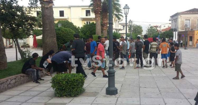 &Kappa;&alpha;&zeta;ά&nu;&iota; &pi;&omicron;&upsilon; &beta;&rho;ά&zeta;&epsilon;&iota; &eta; Ά&mu;&phi;&iota;&sigma;&sigma;&alpha;: &Sigma;ή&mu;&epsilon;&rho;&alpha; &eta; &kappa;&eta;&delta;&epsilon;ί&alpha; &tau;&eta;&sigmaf; 13&chi;&rho;&omicron;&nu;&eta;&sigmaf; &pi;&omicron;&upsilon; &pi;&upsilon;&rho;&omicron;&beta;&omicron;&lambda;ή&theta;&eta;&kappa;&epsilon;