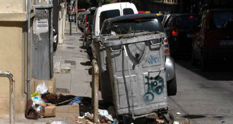 &Gamma;&epsilon;ί&tau;&omicron;&nu;&epsilon;&sigmaf; &tau;&sigma;&alpha;&kappa;ώ&nu;&omicron;&nu;&tau;&alpha;&iota; &gamma;&iota;&alpha; &tau;&omicron;&upsilon;&sigmaf; &kappa;ά&delta;&omicron;&upsilon;&sigmaf; &sigma;&kappa;&omicron;&upsilon;&pi;&iota;&delta;&iota;ώ&nu; | &Omicron; έ&nu;&alpha;&sigmaf; &tau;&omicron;&upsilon;&sigmaf; &mu;&epsilon;&tau;&alpha;&phi;έ&rho;&epsilon;&iota; έ&xi;&omega; &alpha;&pi;ό &tau;&omicron; &sigma;&pi;ί&tau;&iota; &tau;&omicron;&upsilon; ά&lambda;&lambda;&omicron;&upsilon;