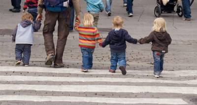 &Omicron;&iota;&kappa;&omicron;&nu;&omicron;&mu;&iota;&kappa;έ&sigmaf; &epsilon;&lambda;&alpha;&phi;&rho;ύ&nu;&sigma;&epsilon;&iota;&sigmaf; &delta;&iota;&epsilon;&kappa;&delta;&iota;&kappa;&epsilon;ί &omicron; &Sigma;ύ&lambda;&lambda;&omicron;&gamma;&omicron;&sigmaf; &Pi;&omicron;&lambda;&upsilon;&tau;έ&kappa;&nu;&omega;&nu; &Lambda;ή&mu;&nu;&omicron;&upsilon;