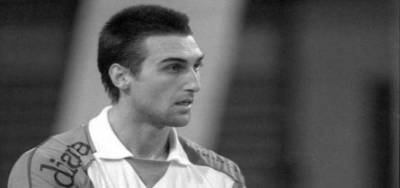 &Epsilon;&pi;&iota;&mu;&nu;&eta;&mu;ό&sigma;&upsilon;&nu;&eta; &delta;έ&eta;&sigma;&eta; &sigma;&tau;&eta; &mu;&nu;ή&mu;&eta; &tau;&omicron;&upsilon; &laquo;&Alpha;&epsilon;&tau;&omicron;ύ&raquo;