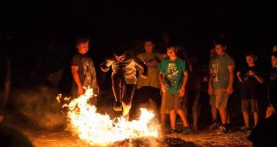 &Kappa;&iota; ό&mu;&omega;&sigmaf; &omicron;&iota; &kappa;&alpha;&kappa;&alpha;&nu;&omicron;ί &alpha;&nu;&alpha;&beta;&iota;ώ&nu;&omicron;&upsilon;&nu; &kappa;&alpha;&iota; &phi;έ&tau;&omicron;&sigmaf; &sigma;&tau;&eta; &Lambda;ή&mu;&nu;&omicron;