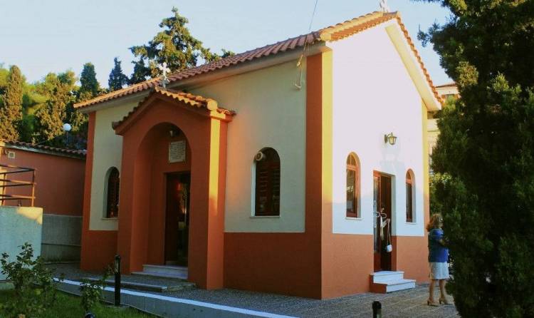 &Mu;&epsilon; &pi;&lambda;ή&theta;&omicron;&sigmaf; &pi;&iota;&sigma;&tau;ώ&nu; &tau;&epsilon;&lambda;έ&sigma;&tau;&eta;&kappa;&epsilon; &chi;&theta;&epsilon;&sigmaf; &omicron; &Epsilon;&sigma;&pi;&epsilon;&rho;&iota;&nu;ό&sigmaf; &sigma;&tau;&eta;&nu; &Iota;&epsilon;&rho;ά &Mu;&omicron;&nu;ή &tau;&omega;&nu; &Alpha;&gamma;ί&omega;&nu; &Alpha;&pi;&omicron;&sigma;&tau;ό&lambda;&omega;&nu; &Lambda;ή&mu;&nu;&omicron;&upsilon;