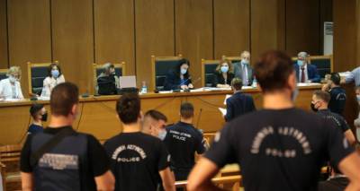 Δίκη Χρυσής Αυγής: Πώς η υπεράσπιση έδωσε τη «μάχη των ελαφρυντικών»