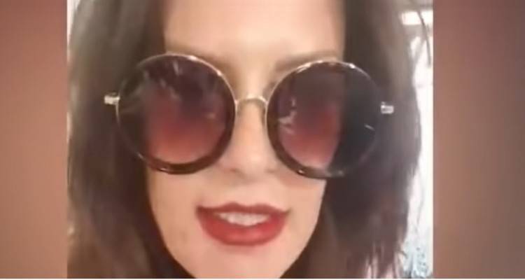 Στον εισαγγελέα η «παρουσιάστρια» που πέταξε νερό στον Χαρδαλιά | Κράξιμο στο Twitter