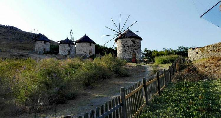 &Alpha;ί&theta;&rho;&iota;&omicron;&sigmaf; &omicron; &kappa;&alpha;&iota;&rho;ό&sigmaf;