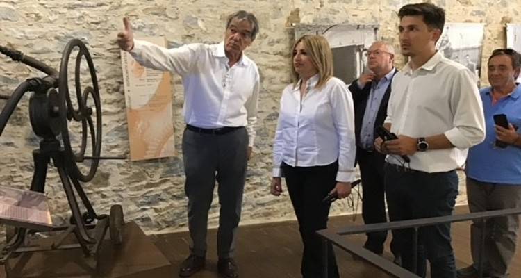 «Αρχιπέλαγος»: Δωρεά στην «Κιβωτό του Κόσμου» στη μνήμη της Φώφης Γεννηματά