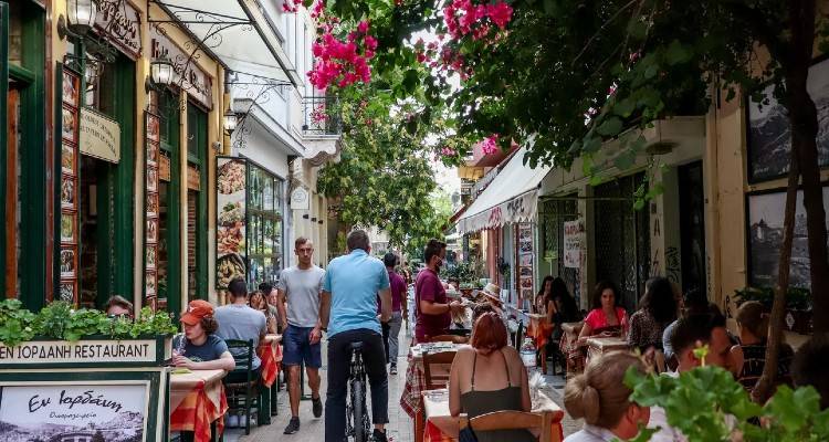 Ξεκινά η επιδότηση των λογαριασμών: Ποιοι είναι οι δικαιούχοι | Θα λάβουν από 6 έως 45 ευρώ