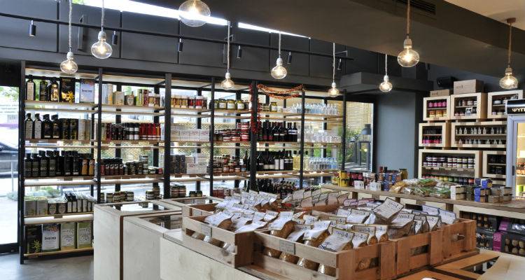Έ&rho;&chi;&omicron;&nu;&tau;&alpha;&iota; 1.000 &lambda;&omicron;&upsilon;&kappa;έ&tau;&alpha; &kappa;&alpha;&iota; &sigma;&tau;&alpha; &pi;&alpha;&nu;&tau;&omicron;&pi;&omega;&lambda;&epsilon;ί&alpha;