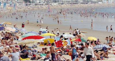 &Omicron; &Sigma;&epsilon;&pi;&tau;έ&mu;&beta;&rho;&iota;&omicron;&sigmaf; &omicron; &pi;&iota;&omicron; &theta;&epsilon;&rho;&mu;ό&sigmaf; &mu;ή&nu;&alpha;&sigmaf; &alpha;&pi;ό &tau;&omicron; 1880