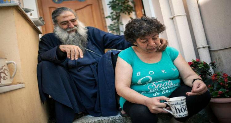 Έ&chi;&alpha;&sigma;&epsilon; &sigma;ή&mu;&epsilon;&rho;&alpha; &tau;&eta; &mu;ά&chi;&eta; &mu;&epsilon; &tau;&omicron;&nu; &kappa;&alpha;&rho;&kappa;ί&nu;&omicron; &omicron; &Pi;&alpha;&pi;&alpha; &Sigma;&tau;&rho;ά&tau;&eta;&sigmaf; | "Έ&phi;&upsilon;&gamma;&epsilon;" &omicron; "&kappa;&alpha;&lambda;ό&sigmaf; &Sigma;&alpha;&mu;&alpha;&rho;&epsilon;ί&tau;&eta;&sigmaf;" &tau;&eta;&sigmaf; &Lambda;έ&sigma;&beta;&omicron;&upsilon; (video)