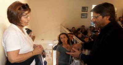 &Sigma;&tau;&eta; &Lambda;ή&mu;&nu;&omicron; 90 &mu;&alpha;&theta;&eta;&tau;έ&sigmaf; &tau;&omicron;&upsilon; &Kappa;&omicron;&lambda;&lambda;&epsilon;&gamma;ί&omicron;&upsilon; &Alpha;&theta;&eta;&nu;ώ&nu; | &Epsilon;&pi;&iota;&sigma;&kappa;έ&phi;&theta;&eta;&kappa;&alpha;&nu; &tau;&eta;&nu; &alpha;ί&theta;&omicron;&upsilon;&sigma;&alpha; &laquo;&Mu;&alpha;&rho;ί&alpha; &Lambda;&alpha;&mu;&pi;&alpha;&delta;&alpha;&rho;ί&delta;&omicron;&upsilon; - &Pi;ό&theta;&omicron;&upsilon;&raquo; (photos)