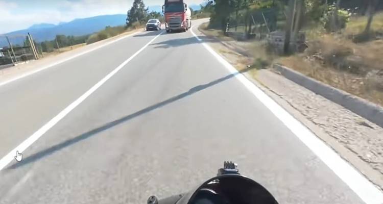 &Omicron;&delta;&eta;&gamma;ό&sigmaf; &beta;&upsilon;&tau;&iota;&omicron;&phi;ό&rho;&omicron;&upsilon; &kappa;ά&nu;&epsilon;&iota; &pi;&rho;&omicron;&sigma;&pi;έ&rho;&alpha;&sigma;&eta; &pi;ά&nu;&omega; &sigma;&epsilon; &sigma;&tau;&rho;&omicron;&phi;ή -&Gamma;&lambda;ί&tau;&omega;&sigma;&epsilon; &tau;&eta; &mu;&epsilon;&tau;&omega;&pi;&iota;&kappa;ή &omicron;&delta;&eta;&gamma;ό&sigmaf; &mu;&eta;&chi;&alpha;&nu;ή&sigmaf;, &beta;ί&nu;&tau;&epsilon;&omicron;-&sigma;&omicron;&kappa;
