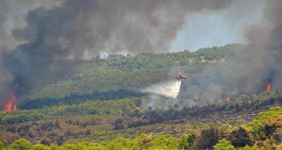 &Mu;&alpha;ί&nu;&omicron;&nu;&tau;&alpha;&iota; &omicron;&iota; &phi;&omega;&tau;&iota;έ&sigmaf; &sigma;&epsilon; &Zeta;ά&kappa;&upsilon;&nu;&theta;&omicron; &kappa;&alpha;&iota; &Eta;&lambda;&epsilon;ί&alpha; (photos + video)