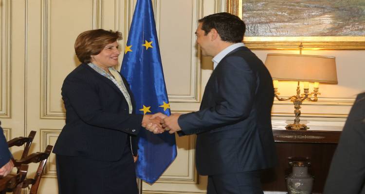 &Kappa;&alpha;&lambda;&omicron;&gamma;ή&rho;&omicron;&upsilon; &mu;&epsilon;&tau;ά &tau;&eta; &sigma;&upsilon;&nu;ά&nu;&tau;&eta;&sigma;&eta; &mu;&epsilon; &Tau;&sigma;ί&pi;&rho;&alpha;: &Sigma;&tau;&eta;&nu; &Pi;&epsilon;&rho;&iota;&phi;έ&rho;&epsilon;&iota;&alpha; &Beta;. &Alpha;&iota;&gamma;&alpha;ί&omicron;&upsilon; &upsilon;&pi;ά&rho;&chi;&epsilon;&iota; έ&nu;&alpha; &kappa;&lambda;ί&mu;&alpha; &alpha;&pi;&omicron;&epsilon;&pi;έ&nu;&delta;&upsilon;&sigma;&eta;&sigmaf;