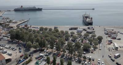 &Delta;&upsilon;&sigma;ά&rho;&epsilon;&sigma;&tau;&eta; &epsilon;&xi;έ&lambda;&iota;&xi;&eta;: 61&chi;&rho;&omicron;&nu;&omicron;&sigmaf; &alpha;&pi;ό &tau;&eta; &Lambda;ή&mu;&nu;&omicron; &beta;&rho;έ&theta;&eta;&kappa;&epsilon; &nu;&epsilon;&kappa;&rho;ό&sigmaf; &sigma;&tau;&omicron; &lambda;&iota;&mu;ά&nu;&iota; &tau;&eta;&sigmaf; &Mu;&upsilon;&tau;&iota;&lambda;ή&nu;&eta;&sigmaf;