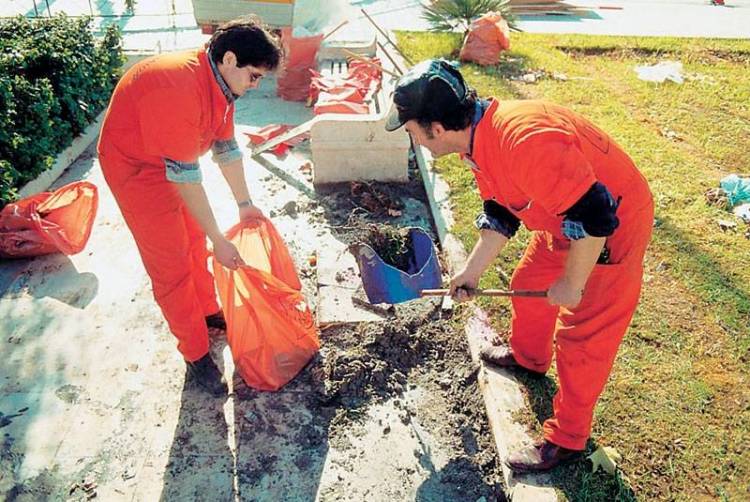 &Sigma;&epsilon; 13 &pi;&rho;&omicron;&sigma;&lambda;ή&psi;&epsilon;&iota;&sigmaf; 8&mu;&eta;&nu;&eta;&sigmaf; &delta;&iota;ά&rho;&kappa;&epsilon;&iota;&alpha;&sigmaf; &pi;&rho;&omicron;&chi;&omega;&rho;ά&epsilon;&iota; &omicron; &Delta;ή&mu;&omicron;&sigmaf; &Lambda;ή&mu;&nu;&omicron;&upsilon;