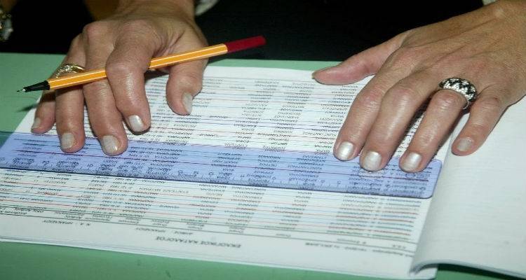 &Pi;&omicron;&upsilon; &psi;&eta;&phi;ί&zeta;&omicron;&upsilon;&nu; &omicron;&iota; &epsilon;&tau;&epsilon;&rho;&omicron;&delta;&eta;&mu;ό&tau;&epsilon;&sigmaf;