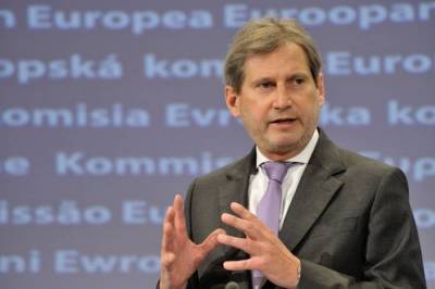 &Sigma;&tau;&eta;&nu; &Pi;&epsilon;&rho;&iota;&phi;έ&rho;&epsilon;&iota;&alpha; &Beta;&omicron;&rho;&epsilon;ί&omicron;&upsilon; &Alpha;&iota;&gamma;&alpha;ί&omicron;&upsilon; &omicron; &Epsilon;&pi;ί&tau;&rho;&omicron;&pi;&omicron;&sigmaf; Johannes Hahn