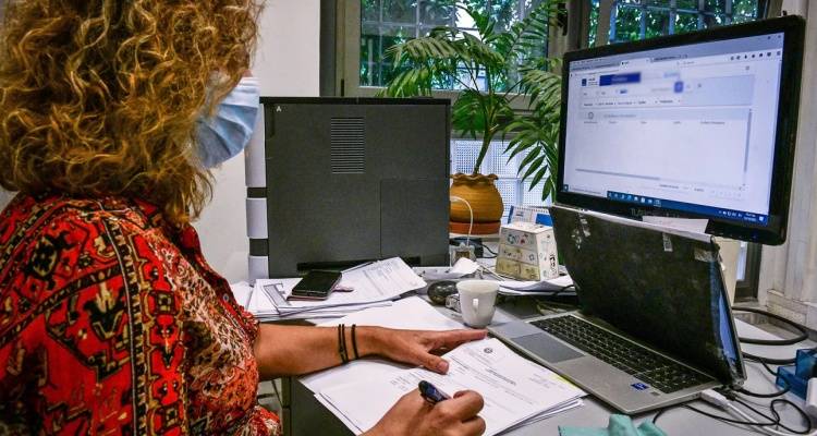 &Phi;&omicron;&rho;&omicron;&lambda;&omicron;&gamma;&iota;&kappa;έ&sigmaf; &delta;&eta;&lambda;ώ&sigma;&epsilon;&iota;&sigmaf; 2026: Έ&omega;&sigmaf; &tau;&iota;&sigmaf; 15 &Iota;&omicron;&upsilon;&nu;ί&omicron;&upsilon; &eta; &pi;&rho;&omicron;&theta;&epsilon;&sigma;&mu;ί&alpha; &gamma;&iota;&alpha; έ&kappa;&pi;&tau;&omega;&sigma;&eta; 3% -&Tau;&iota; &pi;&rho;έ&pi;&epsilon;&iota; &nu;&alpha; &pi;&rho;&omicron;&sigma;έ&xi;&omicron;&upsilon;&nu; &omicron;&iota; &phi;&omicron;&rho;&omicron;&lambda;&omicron;&gamma;&omicron;ύ&mu;&epsilon;&nu;&omicron;&iota;