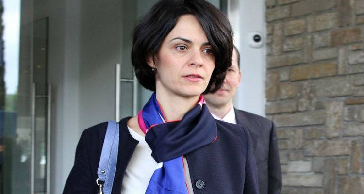 &Delta;&Nu;&Tau; &gamma;&iota;&alpha; έ&xi;&omicron;&delta;&omicron; &sigma;&tau;&iota;&sigmaf; &alpha;&gamma;&omicron;&rho;έ&sigmaf;: &Upsilon;&pi;ά&rho;&chi;&epsilon;&iota; &sigma;&upsilon;&mu;&phi;&omega;&nu;ί&alpha; &mu;&epsilon; &tau;&eta;&nu; &Alpha;&theta;ή&nu;&alpha; &gamma;&iota;&alpha; &tau;&omicron; &laquo;&tau;&alpha;&beta;ά&nu;&iota;&raquo; &tau;&omicron;&upsilon; &chi;&rho;έ&omicron;&upsilon;&sigmaf;