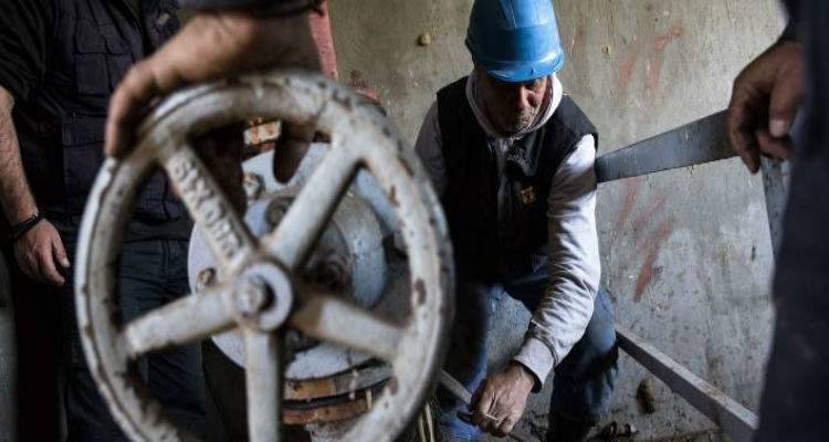 &Tau;&omicron; &mu;&alpha;&rho;&tau;ύ&rho;&iota;&omicron; &tau;&eta;&sigmaf;... &sigma;&tau;&alpha;&gamma;ό&nu;&alpha;&sigmaf; &sigma;&tau;&eta; &Theta;&epsilon;&sigma;&sigma;&alpha;&lambda;&omicron;&nu;ί&kappa;&eta; -&Pi;&alpha;&rho;&alpha;&iota;&tau;ή&sigma;&epsilon;&iota;&sigmaf; &upsilon;&pi;&omicron;&upsilon;&rho;&gamma;ώ&nu; &zeta;&eta;&tau;ά &eta; &Nu;&Delta;
