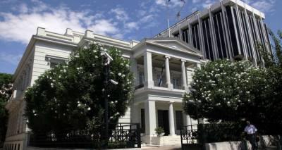 &Pi;&upsilon;&kappa;&nu;ώ&nu;&omicron;&upsilon;&nu; &omicron;&iota; &sigma;&kappa;&iota;έ&sigmaf; &gamma;&iota;&alpha; &tau;&omicron;&upsilon;&sigmaf; &mu;&epsilon;&sigma;ά&zeta;&omicron;&nu;&tau;&epsilon;&sigmaf; &kappa;&alpha;&iota; &tau;&alpha; &beta;&lambda;ή&mu;&alpha;&tau;&alpha; &sigma;&tau;&eta; &Sigma;&alpha;&omicron;&upsilon;&delta;&iota;&kappa;ή &Alpha;&rho;&alpha;&beta;ί&alpha;