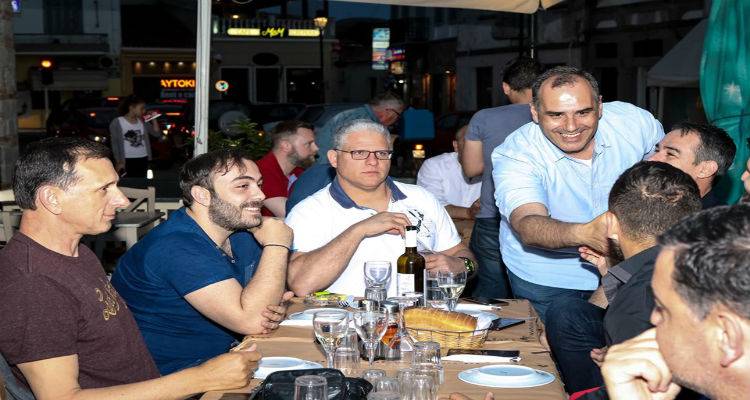 Αποχαιρετιστήριο δείπνο για την οικογένεια του Ηφαίστου (photos)