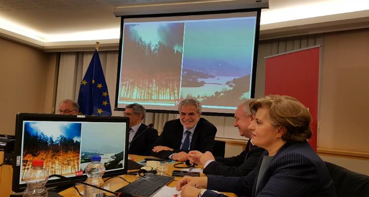 &Omicron;&mu;&iota;&lambda;ί&alpha; &tau;&eta;&sigmaf; &Chi;&rho;&iota;&sigma;&tau;&iota;ά&nu;&alpha;&sigmaf; &Kappa;&alpha;&lambda;&omicron;&gamma;ή&rho;&omicron;&upsilon; &sigma;&tau;&omicron; &Epsilon;&upsilon;&rho;&omega;&kappa;&omicron;&iota;&nu;&omicron;&beta;&omicron;ύ&lambda;&iota;&omicron; &gamma;&iota;&alpha; &tau;&eta;&nu; &epsilon;&nu;ί&sigma;&chi;&upsilon;&sigma;&eta; &tau;&eta;&sigmaf; &Pi;&omicron;&lambda;&iota;&tau;&iota;&kappa;ή&sigmaf; &Pi;&rho;&omicron;&sigma;&tau;&alpha;&sigma;ί&alpha;&sigmaf;