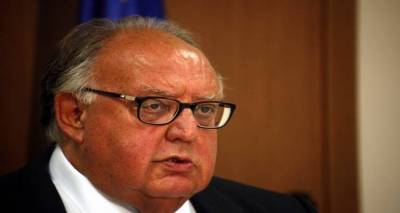 &Pi;ά&gamma;&kappa;&alpha;&lambda;&omicron;&sigmaf;: &laquo;&Theta;&alpha; &psi;&eta;&phi;ί&sigma;&omega; &Sigma;&alpha;&mu;&alpha;&rho;ά &gamma;&iota;&alpha;&tau;ί &delta;&epsilon;&nu; &pi;&rho;έ&pi;&epsilon;&iota; &pi;&omicron;&tau;έ &nu;&alpha; &beta;&gamma;&epsilon;&iota; &pi;&rho;ώ&tau;&omicron;&sigmaf; &omicron; &Sigma;&Upsilon;&Rho;&Iota;&Zeta;&Alpha;&raquo;