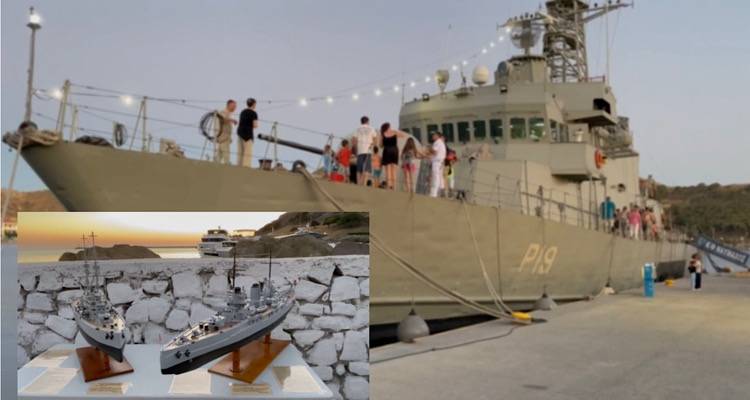 Ο «ΝΑΥΜΑΧΟΣ», στο λιμάνι της Μύρινας επισκέψιμος στο πλαίσιο της Ναυτικής Εβδομάδας  Δίπλα του, στο λιμάνι, μοντέλα ιστορικών πλοίων