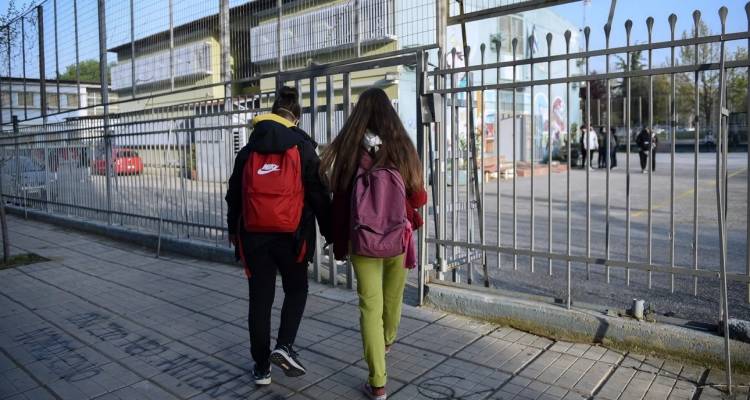Τρίπολη: Παλεύει για την όρασή του ο 12χρονος | «Ζητώ συγγνώμη που τον μαχαίρωσα, θέλω να γίνουμε ξανά φίλοι»