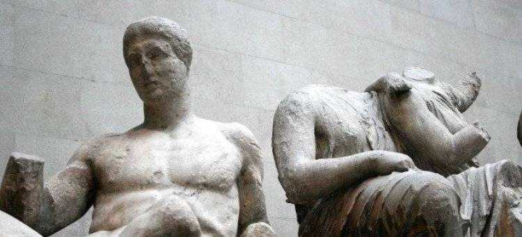 &Phi;&epsilon;ύ&gamma;&omicron;&upsilon;&nu; &gamma;&iota;&alpha; &pi;&rho;ώ&tau;&eta; &phi;&omicron;&rho;ά &tau;&alpha; &Mu;ά&rho;&mu;&alpha;&rho;&alpha; &tau;&omicron;&upsilon; &Pi;&alpha;&rho;&theta;&epsilon;&nu;ώ&nu;&alpha; &alpha;&pi;ό &tau;&omicron; &Beta;&rho;&epsilon;&tau;&alpha;&nu;&iota;&kappa;ό &Mu;&omicron;&upsilon;&sigma;&epsilon;ί&omicron;! (photos)