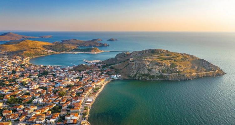 &Psi;&eta;&lambda;ά &sigma;&tau;&iota;&sigmaf; &pi;&rho;&omicron;&tau;&iota;&mu;ή&sigma;&epsilon;&iota;&sigmaf; &tau;&eta;&sigmaf; &Theta;&epsilon;&sigma;&sigma;&alpha;&lambda;&omicron;&nu;ί&kappa;&eta;&sigmaf; &eta; &Lambda;ή&mu;&nu;&omicron;&sigmaf; &gamma;&iota;&alpha; &tau;&omicron; &tau;&rho;&iota;ή&mu;&epsilon;&rho;&omicron; &tau;&omicron;&upsilon; &Alpha;&gamma;ί&omicron;&upsilon; &Pi;&nu;&epsilon;ύ&mu;&alpha;&tau;&omicron;&sigmaf;