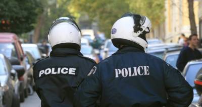 &Pi;&epsilon;&rho;&iota;&sigma;&tau;έ&rho;&iota;: &Sigma;&upsilon;&nu;&epsilon;&lambda;ή&phi;&theta;&eta; 62&chi;&rho;&omicron;&nu;&omicron;&sigmaf; &kappa;&alpha;&theta;&eta;&gamma;&eta;&tau;ή&sigmaf; &pi;&omicron;&upsilon; &kappa;&alpha;&kappa;&omicron;&pi;&omicron;&iota;&omicron;ύ&sigma;&epsilon; &mu;&alpha;&theta;&eta;&tau;ή &epsilon;&pi;ί &epsilon;&pi;&tau;ά &chi;&rho;ό&nu;&iota;&alpha;