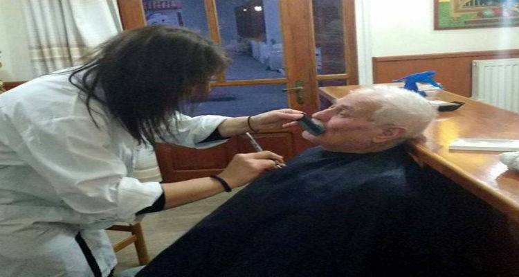 &Chi;&alpha;&mu;&omicron;&gamma;&epsilon;&lambda;ά &kappa;&alpha;&iota;.. &nu;έ&omicron; look &chi;ά&rho;&iota;&sigma;&epsilon; &tau;&omicron; &tau;&mu;ή&mu;&alpha; &Kappa;&omicron;&mu;&mu;&omega;&tau;&iota;&kappa;ή&sigmaf; &tau;&omicron;&upsilon; &Iota;&Epsilon;&Kappa; &Lambda;ή&mu;&nu;&omicron;&upsilon; &sigma;&tau;&omicron;&upsilon;&sigmaf; &eta;&lambda;&iota;&kappa;&iota;&omega;&mu;έ&nu;&omicron;&upsilon;&sigmaf; &tau;&omicron;&upsilon; &Gamma;&eta;&rho;&omicron;&kappa;&omicron;&mu;&epsilon;ί&omicron;&upsilon; &Mu;ύ&rho;&iota;&nu;&alpha;&sigmaf;