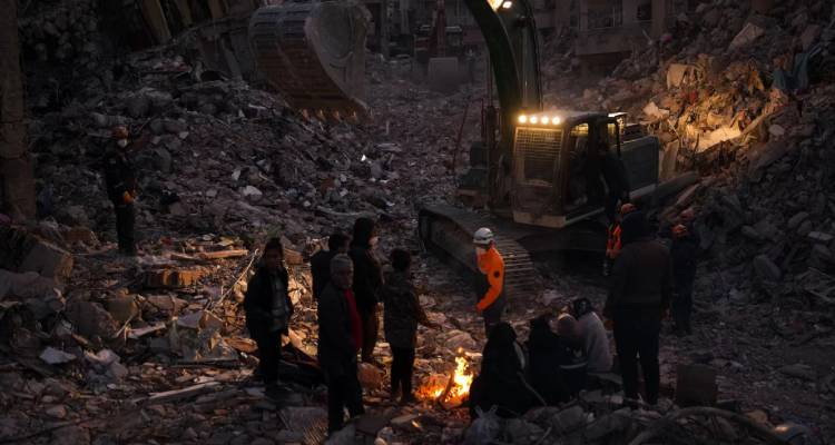 Σεισμός στη Τουρκία: 12χρονο αγόρι ανασύρθηκε ζωντανό από τα ερείπια 260 ώρες μετά τα 7,8 Ρίχτερ