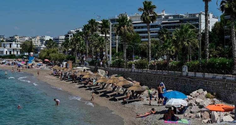 MyCoast: 11.500 καταγγελίες για αυθαιρεσίες στις παραλίες -Ποιες περιοχές «πρωταγωνιστούν»