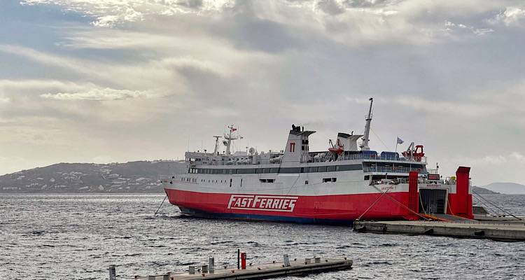 &Alpha;&kappa;&tau;&omicron;&pi;&lambda;&omicron;ϊ&kappa;ό: &Sigma;&epsilon; &sigma;&upsilon;&gamma;&kappa;έ&nu;&tau;&rho;&omega;&sigma;&eta; έ&xi;&omega; &alpha;&pi;ό &tau;&omicron; &Upsilon;&pi;&omicron;&upsilon;&rho;&gamma;&epsilon;ί&omicron; &kappa;&alpha;&lambda;&epsilon;ί &eta; &Omicron;.&Lambda;.&Sigma;&Upsilon; &tau;&eta;&nu; &Pi;&alpha;&rho;&alpha;&sigma;&kappa;&epsilon;&upsilon;ή