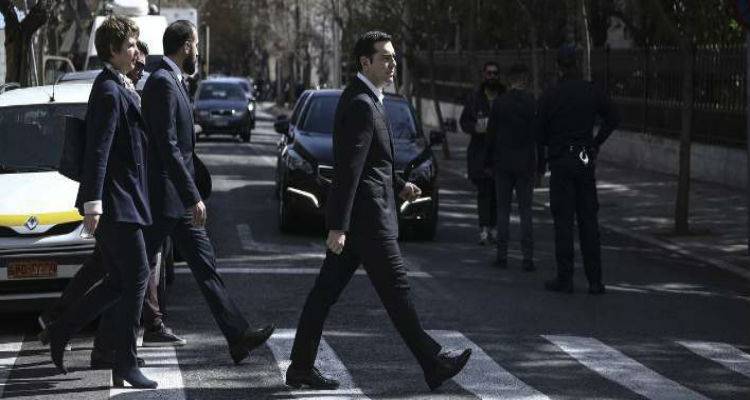 &laquo;&Phi;&lambda;&epsilon;&rho;&tau;ά&rho;&epsilon;&iota;&raquo; &mu;&epsilon; &tau;&eta;&nu; ά&mu;&epsilon;&sigma;&eta; &epsilon;&kappa;&lambda;&omicron;&gamma;ή &Pi;&rho;&omicron;έ&delta;&rho;&omicron;&upsilon; &alpha;&pi;ό &tau;&omicron; &lambda;&alpha;ό &omicron; &Tau;&sigma;ί&pi;&rho;&alpha;&sigmaf; | &Tau;&iota; &sigma;&chi;&epsilon;&delta;&iota;ά&zeta;&epsilon;&iota; &gamma;&iota;&alpha; &tau;&eta; &sigma;&upsilon;&nu;&tau;&alpha;&gamma;&mu;&alpha;&tau;&iota;&kappa;ή &alpha;&nu;&alpha;&theta;&epsilon;ώ&rho;&eta;&sigma;&eta;