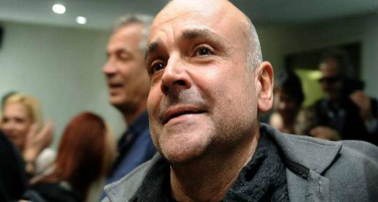 &Psi;&upsilon;&chi;&iota;&kappa;ά &delta;&iota;&alpha;&tau;&alpha;&rho;&alpha;&gamma;&mu;έ&nu;&omicron;&sigmaf; &omicron; &upsilon;&pi;ά&lambda;&lambda;&eta;&lambda;&omicron;&sigmaf; &pi;&omicron;&upsilon; &mu;&alpha;&chi;&alpha;ί&rho;&omega;&sigma;&epsilon; &tau;&omicron;&nu; &delta;ή&mu;&alpha;&rho;&chi;&omicron; &Epsilon;&lambda;&epsilon;&upsilon;&sigma;ί&nu;&alpha;&sigmaf;