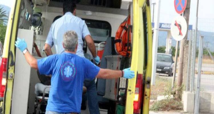 &Mu;&alpha;&zeta;&iota;&kappa;ή &delta;&eta;&lambda;&eta;&tau;&eta;&rho;ί&alpha;&sigma;&eta; &sigma;&epsilon; &tau;&rho;&alpha;&pi;έ&zeta;&iota; &beta;ά&pi;&tau;&iota;&sigma;&eta;&sigmaf; | &Epsilon;&nu;&alpha;&sigmaf; &nu;&epsilon;&kappa;&rho;ό&sigmaf;, έ&nu;&alpha;&sigmaf; &sigma;&epsilon; &sigma;&omicron;&beta;&alpha;&rho;ή &kappa;&alpha;&tau;ά&sigma;&tau;&alpha;&sigma;&eta;