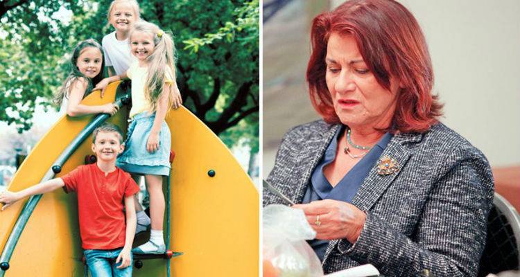 &Mu;&epsilon; 150 &euro; &laquo;&mu;&alpha;ύ&rho;&alpha;&raquo; &gamma;&rho;ά&phi;&omicron;&upsilon;&nu; &tau;&alpha; &nu;ή&pi;&iota;&alpha; &pi;&alpha;&iota;&delta;&iota;&kappa;&omicron;ί &sigma;&tau;&alpha;&theta;&mu;&omicron;ί