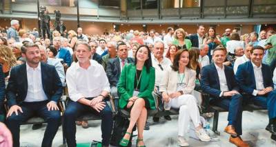 Ώ&rho;&alpha; &nu;&tau;&iota;&mu;&pi;έ&iota;&tau; &sigma;&tau;&omicron; &Pi;&Alpha;&Sigma;&Omicron;&Kappa;: &Omicron;&iota; &pi;&rho;ό&beta;&epsilon;&sigmaf; &tau;&omega;&nu; &upsilon;&pi;&omicron;&psi;&eta;&phi;ί&omega;&nu;, &tau;&alpha; &upsilon;&pi;&omicron;&nu;&omicron;&omicron;ύ&mu;&epsilon;&nu;&alpha; &kappa;&alpha;&iota; &tau;&alpha; &alpha;&nu;&omicron;ί&gamma;&mu;&alpha;&tau;&alpha;