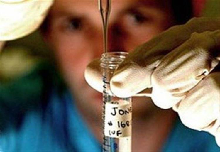 Η Ισπανία της κρίσης πόλος έλξης για όσους επιδιώκουν τεχνητή γονιμοποίηση