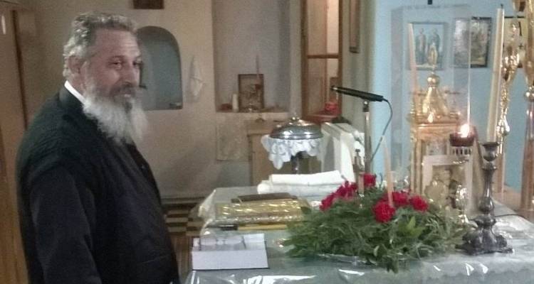 + &Mu;&alpha;&kappa;&alpha;&rho;&iota;&sigma;&tau;&omicron;ύ &Iota;&epsilon;&rho;έ&omega;&sigmaf; &pi;. &Theta;&epsilon;&omicron;&delta;ώ&rho;&omicron;&upsilon; &Gamma;&kappa;έ&kappa;&alpha; &Alpha;&iota;&omega;&nu;ί&alpha; &eta; &Mu;&nu;ή&mu;&eta;