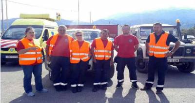 &Eta; &Mu;ύ&rho;&iota;&nu;&alpha; &pi;&rho;&omicron;&chi;&omega;&rho;ά &sigma;&epsilon; &sigma;ύ&sigma;&tau;&alpha;&sigma;&eta; &omicron;&mu;ά&delta;&omega;&nu; &Pi;&omicron;&lambda;&iota;&tau;&iota;&kappa;ή&sigmaf; &Pi;&rho;&omicron;&sigma;&tau;&alpha;&sigma;ί&alpha;&sigmaf; | &Delta;&eta;&lambda;ώ&sigma;&tau;&epsilon; &sigma;&upsilon;&mu;&mu;&epsilon;&tau;&omicron;&chi;ή