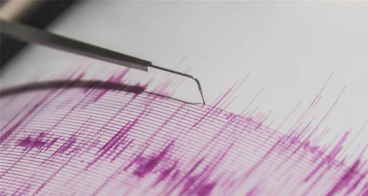&Iota;&sigma;&chi;&upsilon;&rho;ό&sigmaf; &sigma;&epsilon;&iota;&sigma;&mu;ό&sigmaf; 5,2 &Rho;ί&chi;&tau;&epsilon;&rho; &nu;ό&tau;&iota;&alpha; &tau;&eta;&sigmaf; &Kappa;&rho;ή&tau;&eta;&sigmaf;