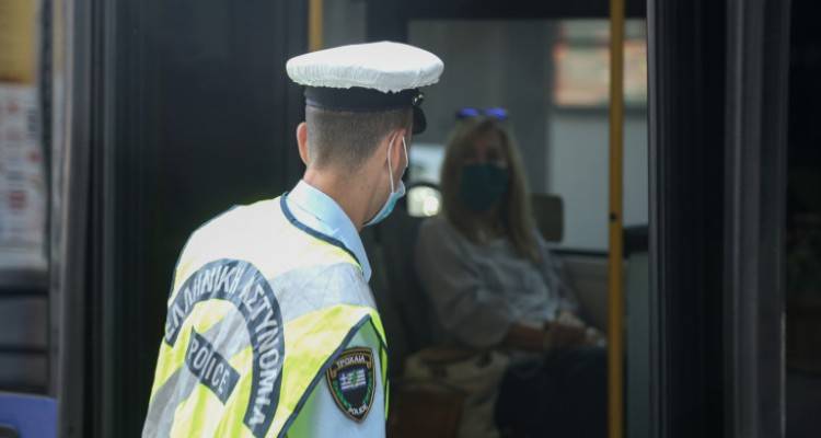 Σαφάρι για το κίνημα κατά της μάσκας: Πότε επιβάλλονται πρόστιμα και πότε αυτόφωρο σε αρνητές-υποκινητές