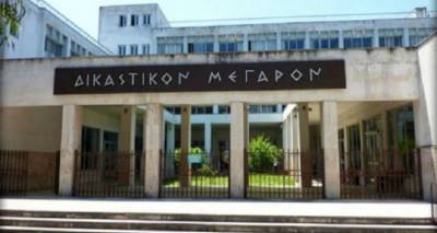 &Alpha;&gamma;&rho;ί&nu;&iota;&omicron;: &Sigma;ή&mu;&epsilon;&rho;&alpha; &alpha;&pi;&omicron;&lambda;&omicron;&gamma;&epsilon;ί&tau;&alpha;&iota; &omicron; &pi;&alpha;&tau;έ&rho;&alpha;&sigmaf; &pi;&omicron;&upsilon; &epsilon;&xi;έ&delta;&iota;&delta;&epsilon; &tau;&eta;&nu; 15&chi;&rho;&omicron;&nu;&eta; &kappa;ό&rho;&eta; &tau;&omicron;&upsilon;